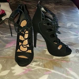 Lola Shoetique Black Heels